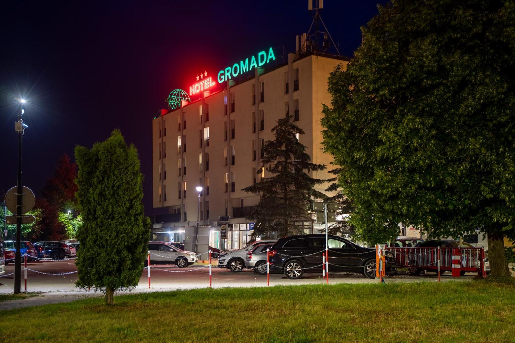 Hotel Gromada Łomża Eksteriør billede