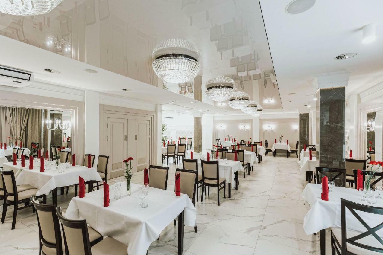 Hotel Gromada Łomża Eksteriør billede