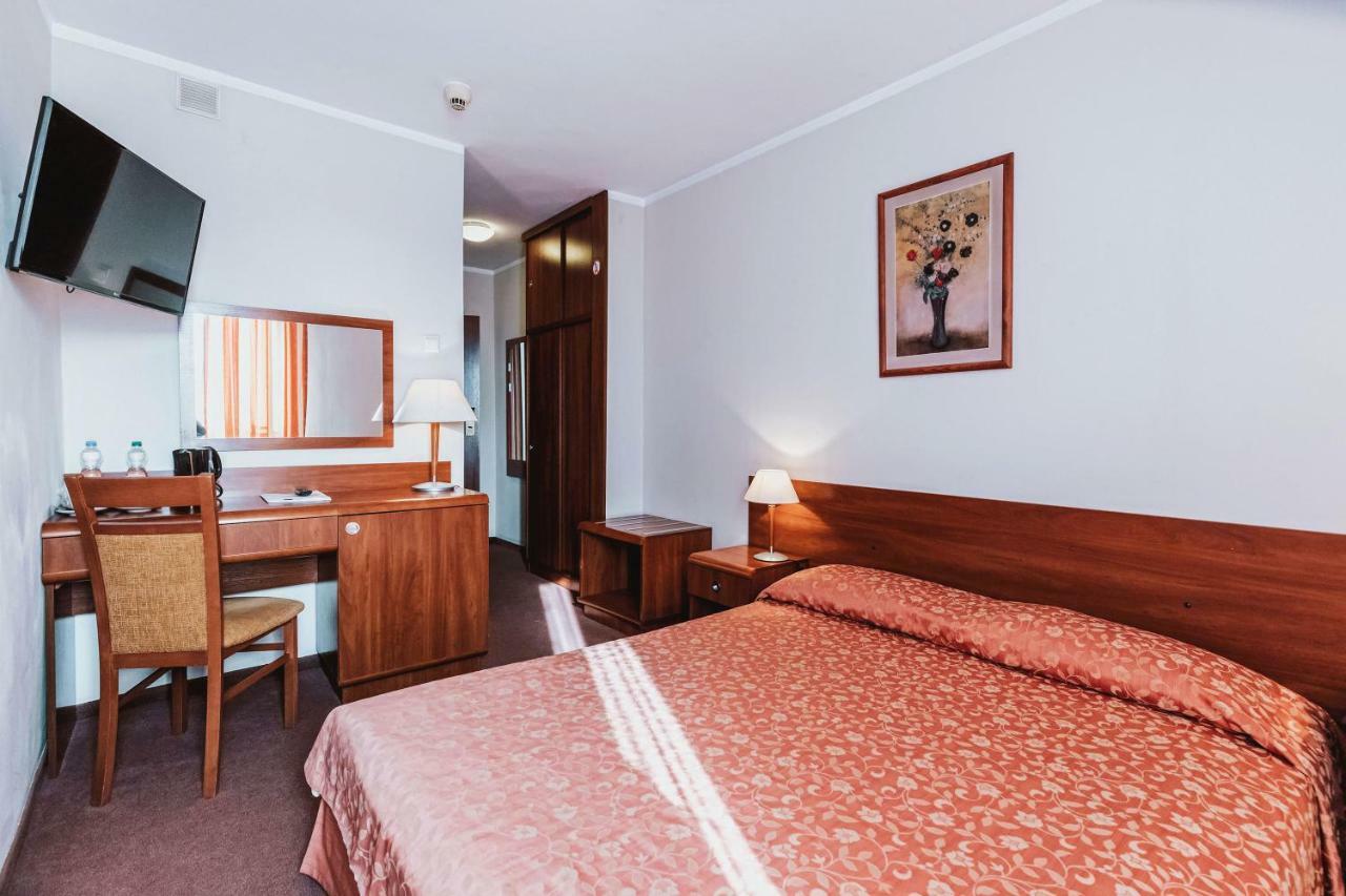 Hotel Gromada Łomża Eksteriør billede